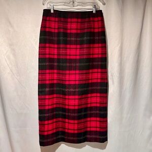 Vintage Red and Black Plaid 100% Wool Maxi Skirt Size 12